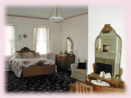 River Rose Inn Bed And Breakfa Elizabethtown Zimmer foto